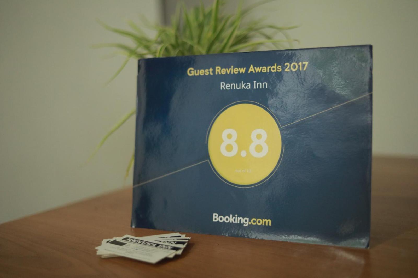 Renuka Inn Канди Экстерьер фото