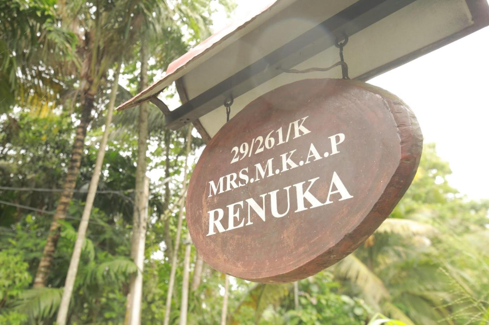 Renuka Inn Канди Экстерьер фото